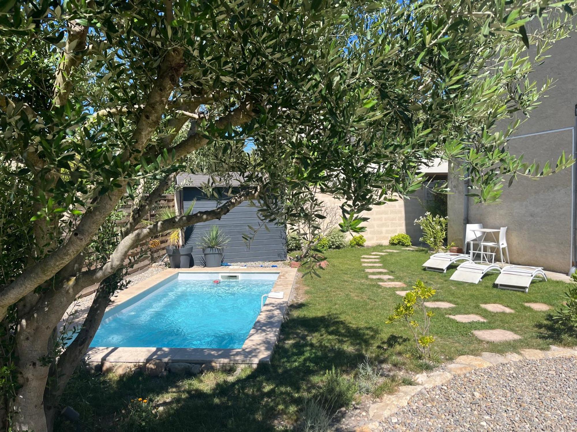 Sasha'Blue-Terrasse Jardin-Park-Clim-Piscine Daire LʼIsle-sur-la-Sorgue Dış mekan fotoğraf